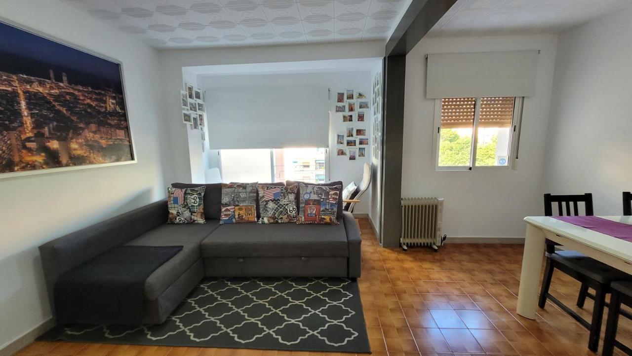 Apartaments B O D Collblanc L'Hospitalet de Llobregat Kültér fotó