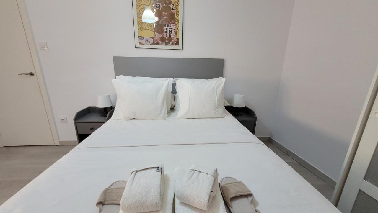 Apartaments B O D Collblanc L'Hospitalet de Llobregat Kültér fotó