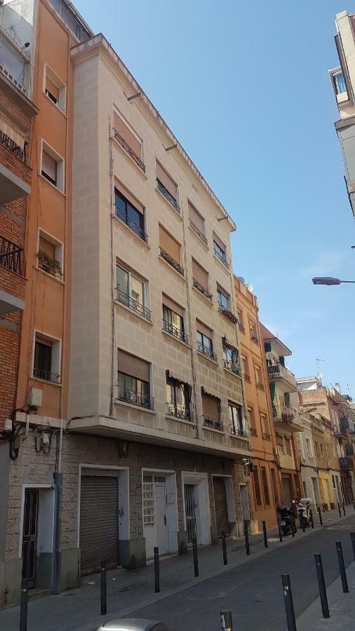 Apartaments B O D Collblanc L'Hospitalet de Llobregat Kültér fotó